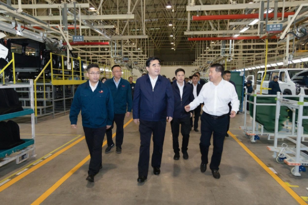 Man Shengang Visited Chongqing to Inspect the Production and Business Operations of Subsidiaries